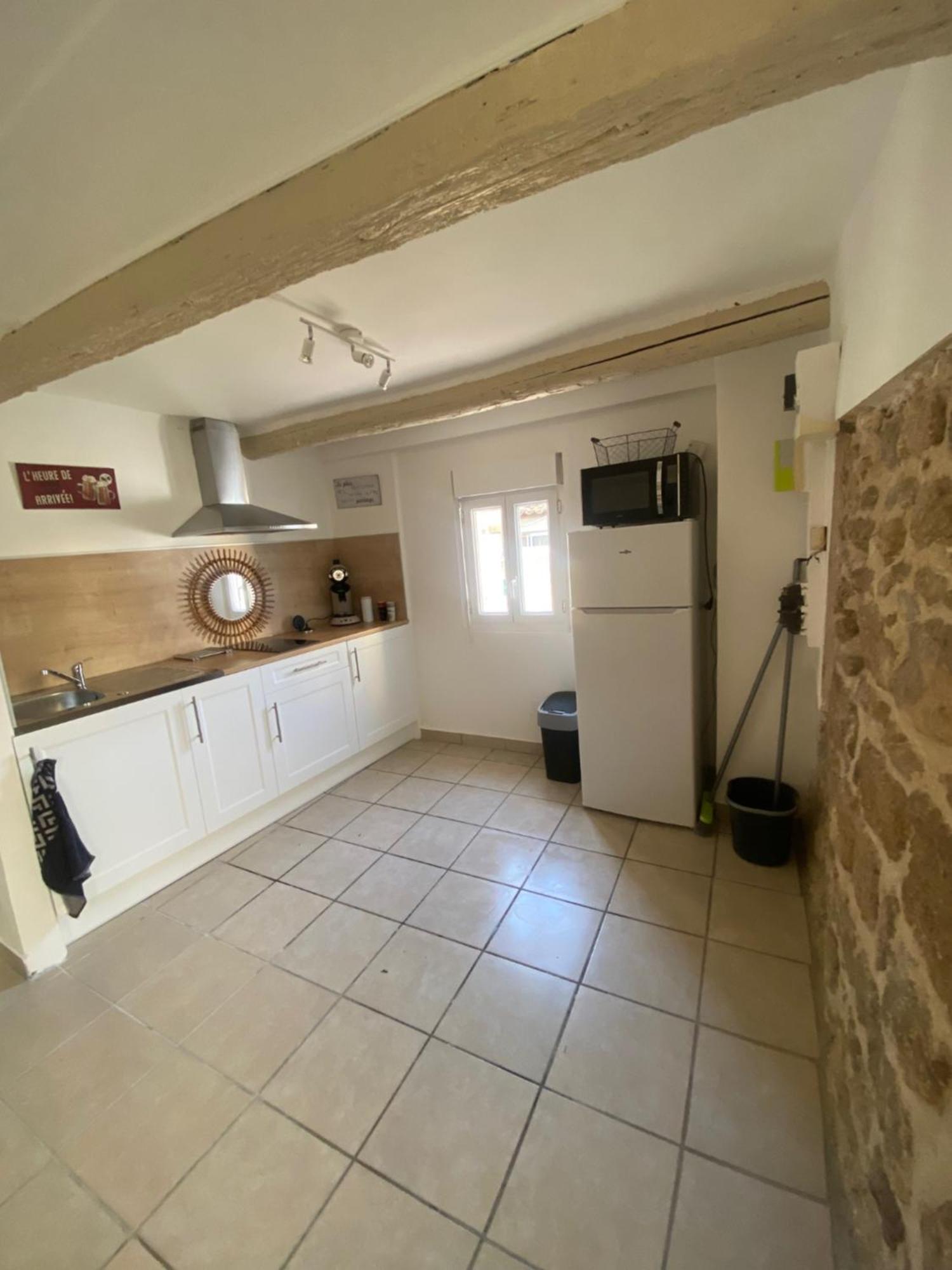 Maison De Village Courthézon Extérieur photo